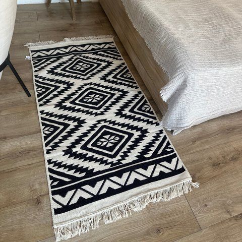 Cotton rug 80x300 cm double-sided, diamond pattern, black