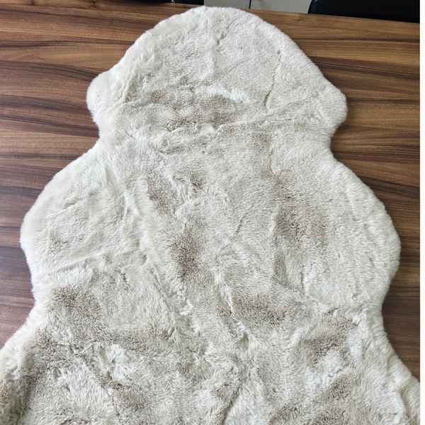 Faux fur carpet "Soft Cloud" 75x100 cm for bedroom, living room, beige
