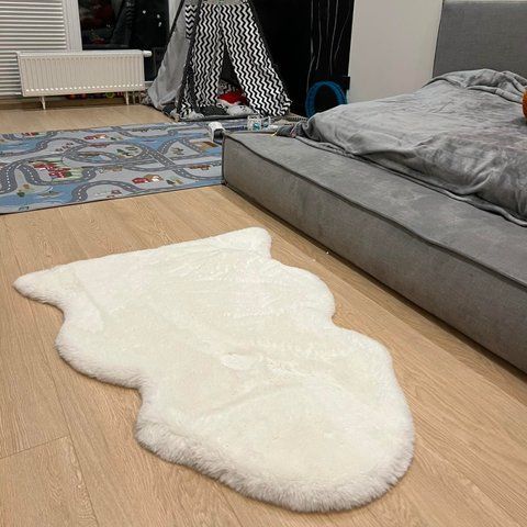 Faux fur carpet "Soft Cloud" 75x100 cm for bedroom, living room, white