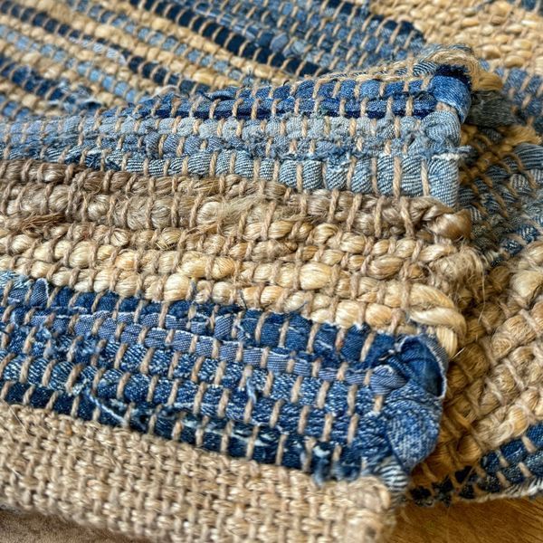 Handmade rug 60x90 cm, seaweed and cotton, natural blue