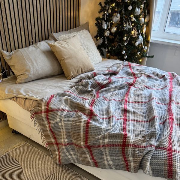 Soft plaid blanket 180x220 cm 50% wool, gray checkered